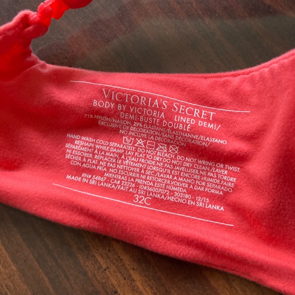 NWOT Victoria Secret Coral 32C Lightly Lined Demi Bra - Picture 4 of 4
